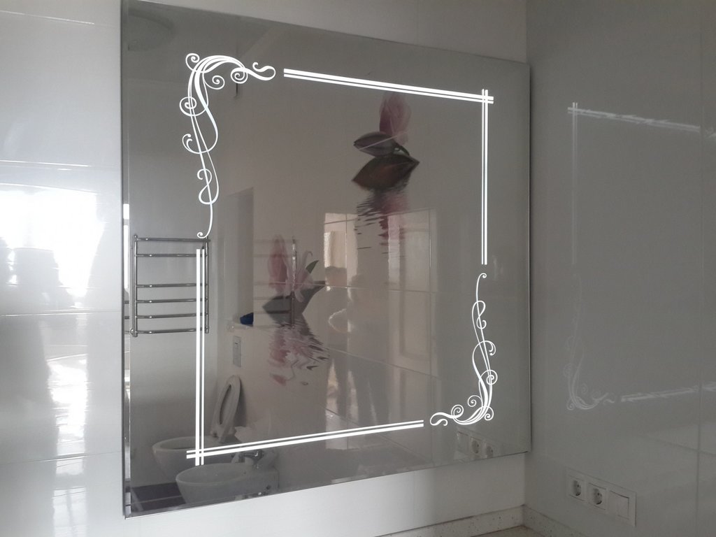 Glass Mirrors for Walls